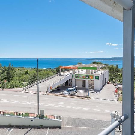 Deluxe 3 Bedroom Apartment With Sea View Baška Voda Екстериор снимка